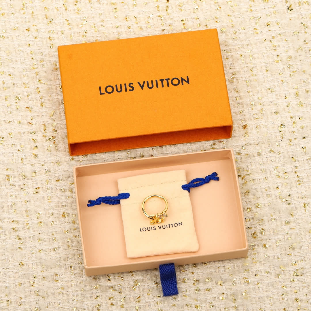 Louis Vuitton Ring